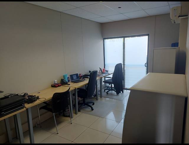 60M² OFFICE TO LET IN UMHLANGA RIDGE